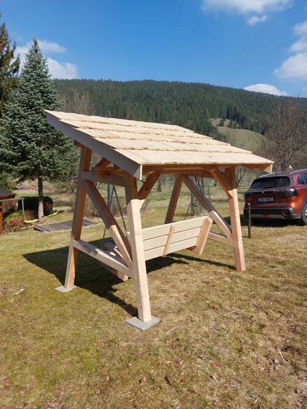 Houpačka, studna 9